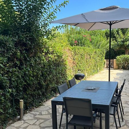 Calme Et Confort En Rez-De-Jardin La Londe-les-Maures Bagian luar foto